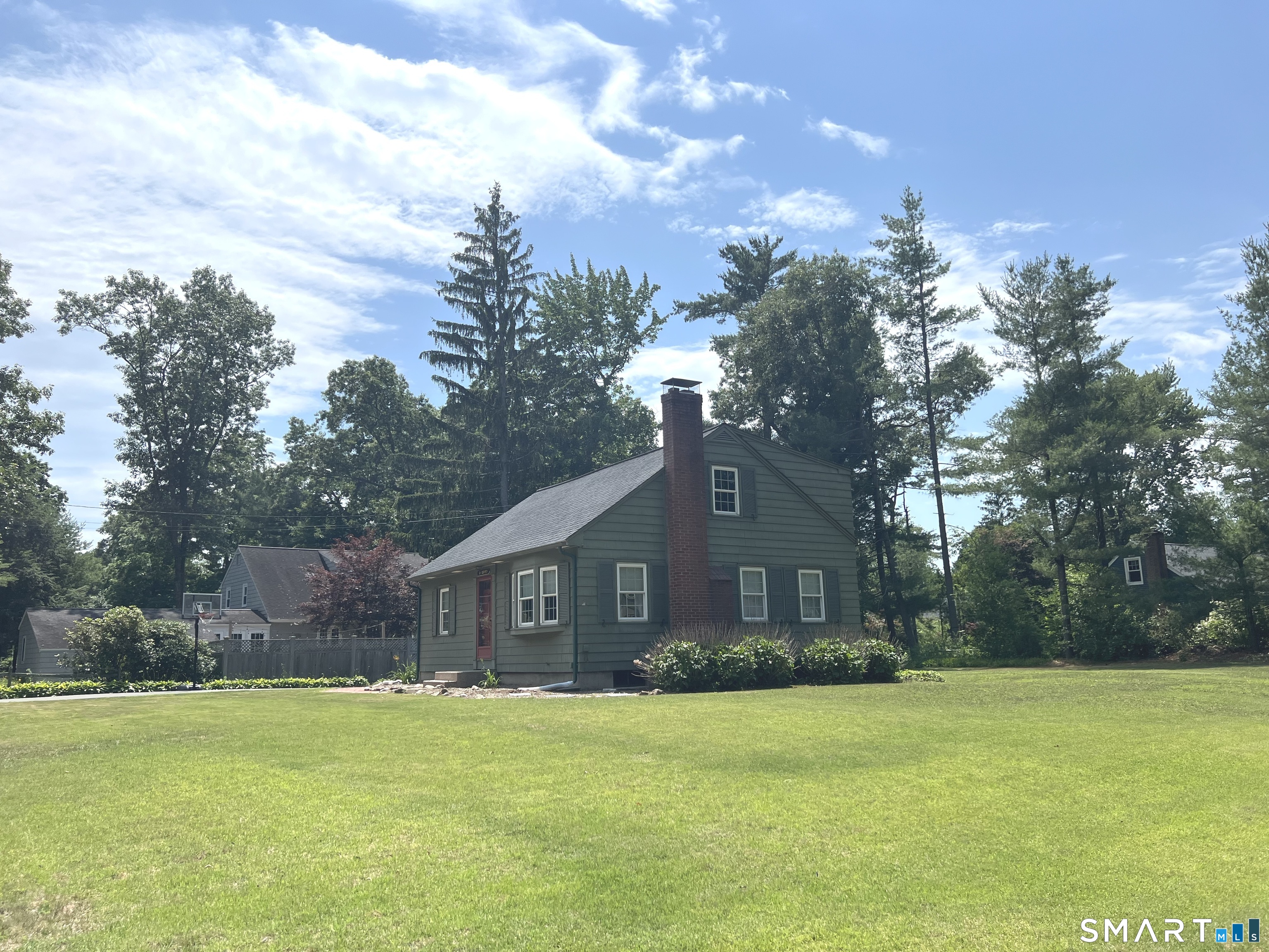 17 Carver Circle Simsbury CT 06070