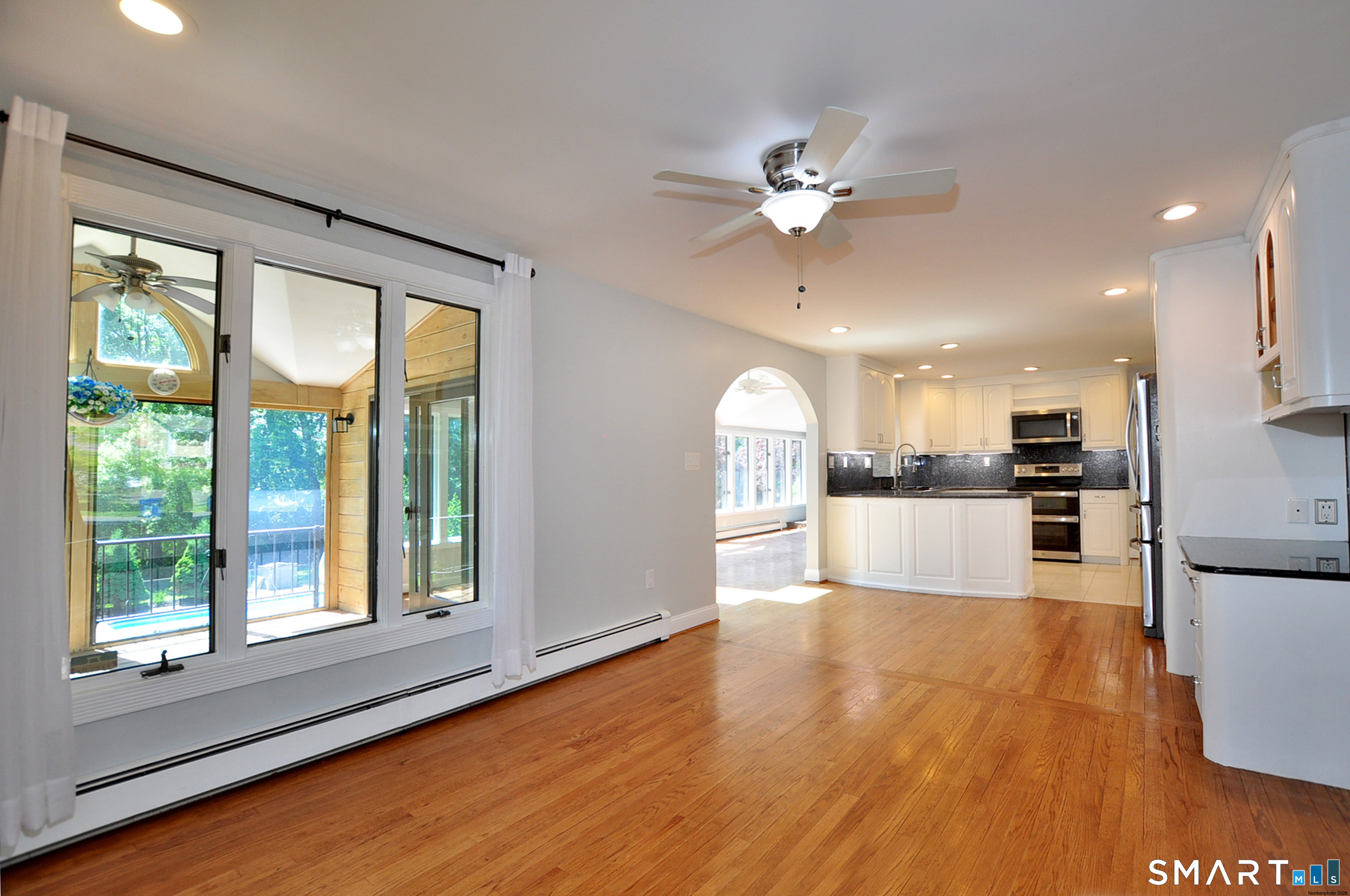 32 Cornfield Road Windsor CT 06095
