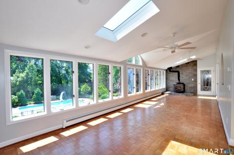 32 Cornfield Road Windsor CT 06095