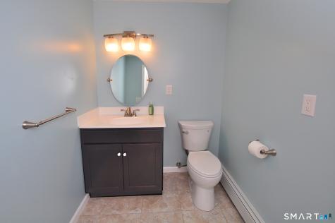 32 Cornfield Road Windsor CT 06095
