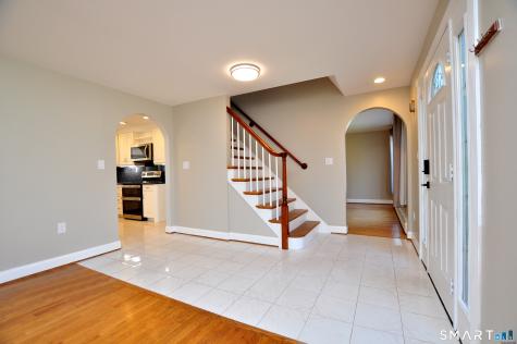 32 Cornfield Road Windsor CT 06095