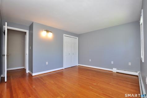 32 Cornfield Road Windsor CT 06095