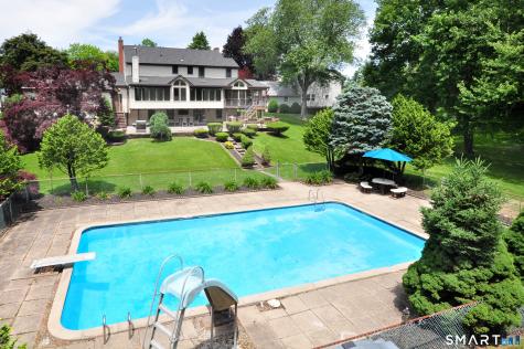 32 Cornfield Road Windsor CT 06095
