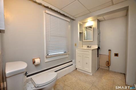 32 Cornfield Road Windsor CT 06095