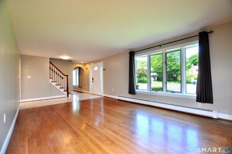 32 Cornfield Road Windsor CT 06095