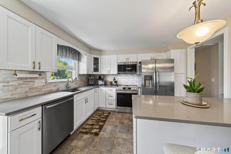 16 Driscoll Road Branford CT 06405