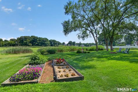 16 Driscoll Road Branford CT 06405