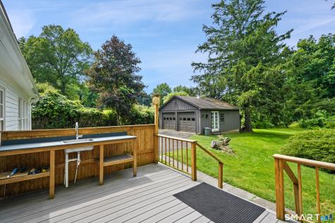 29 Lonetown Road Redding CT 06896