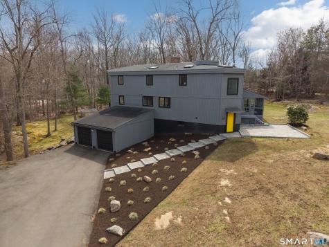 401 Three Corners Road Guilford CT 06437