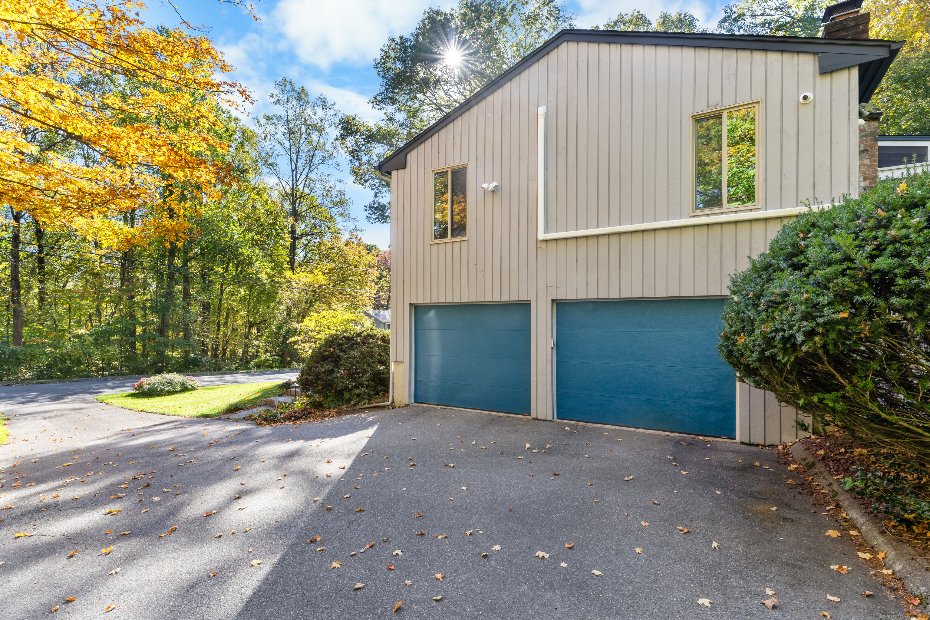 35 Mustang Drive Shelton CT 06484