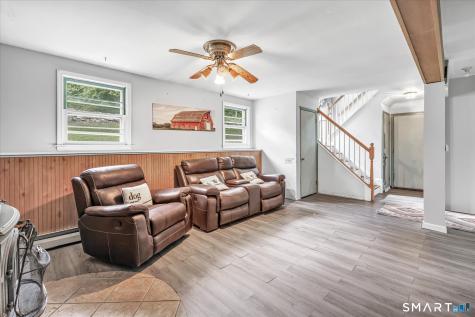 119 Freeman Road Oxford CT 06478