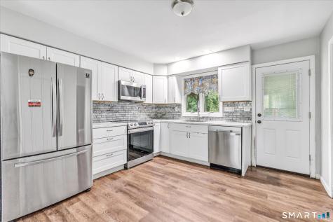 119 Freeman Road Oxford CT 06478