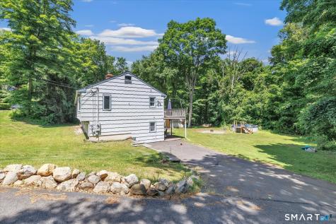 119 Freeman Road Oxford CT 06478