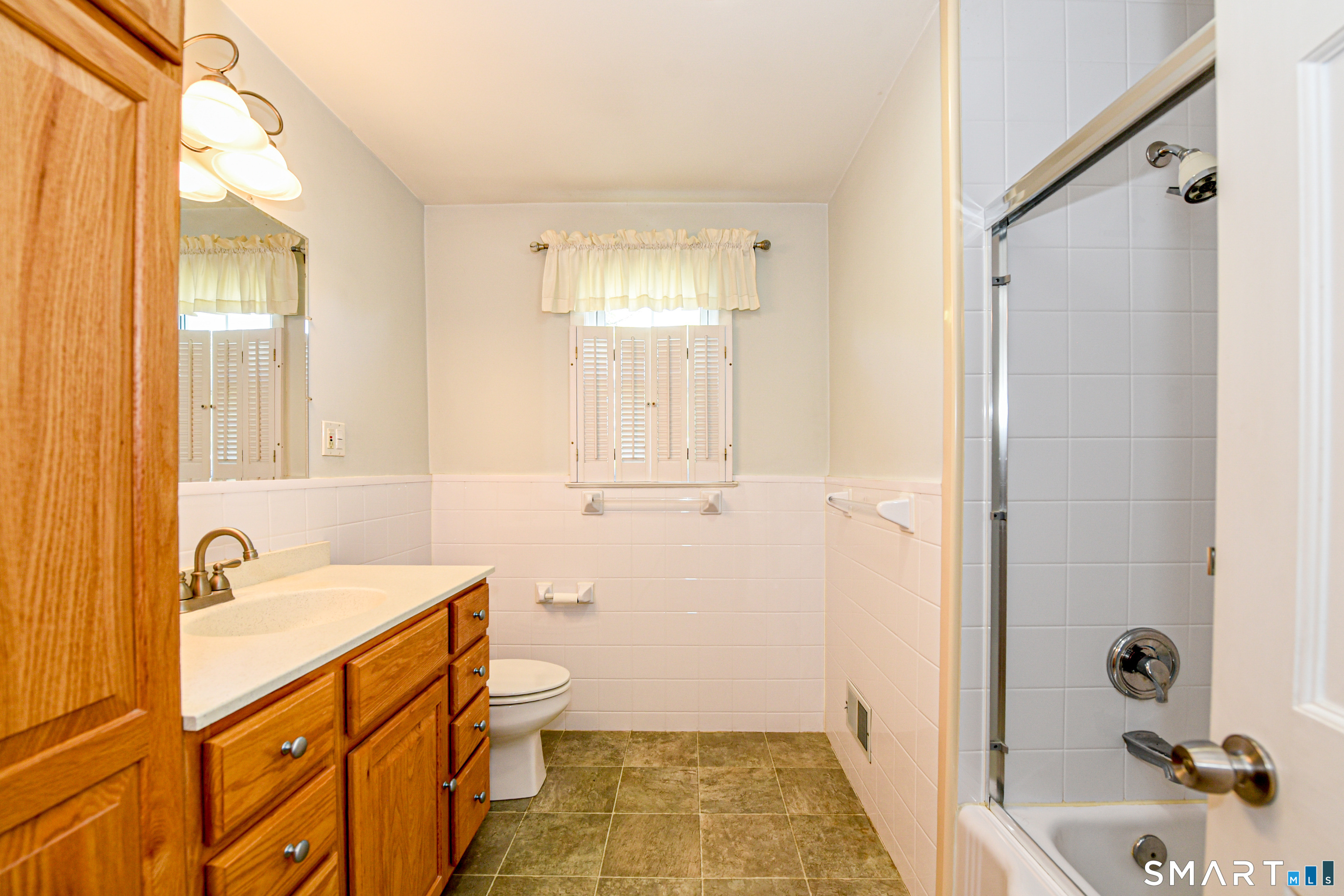 12 Greenfield Drive Ansonia CT 06401
