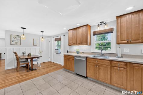 24 Bridge Lane Enfield CT 06082