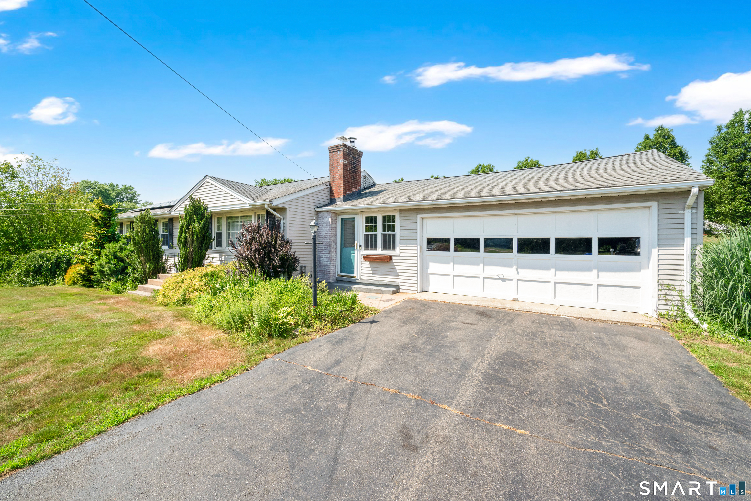 24 Bridge Lane Enfield CT 06082