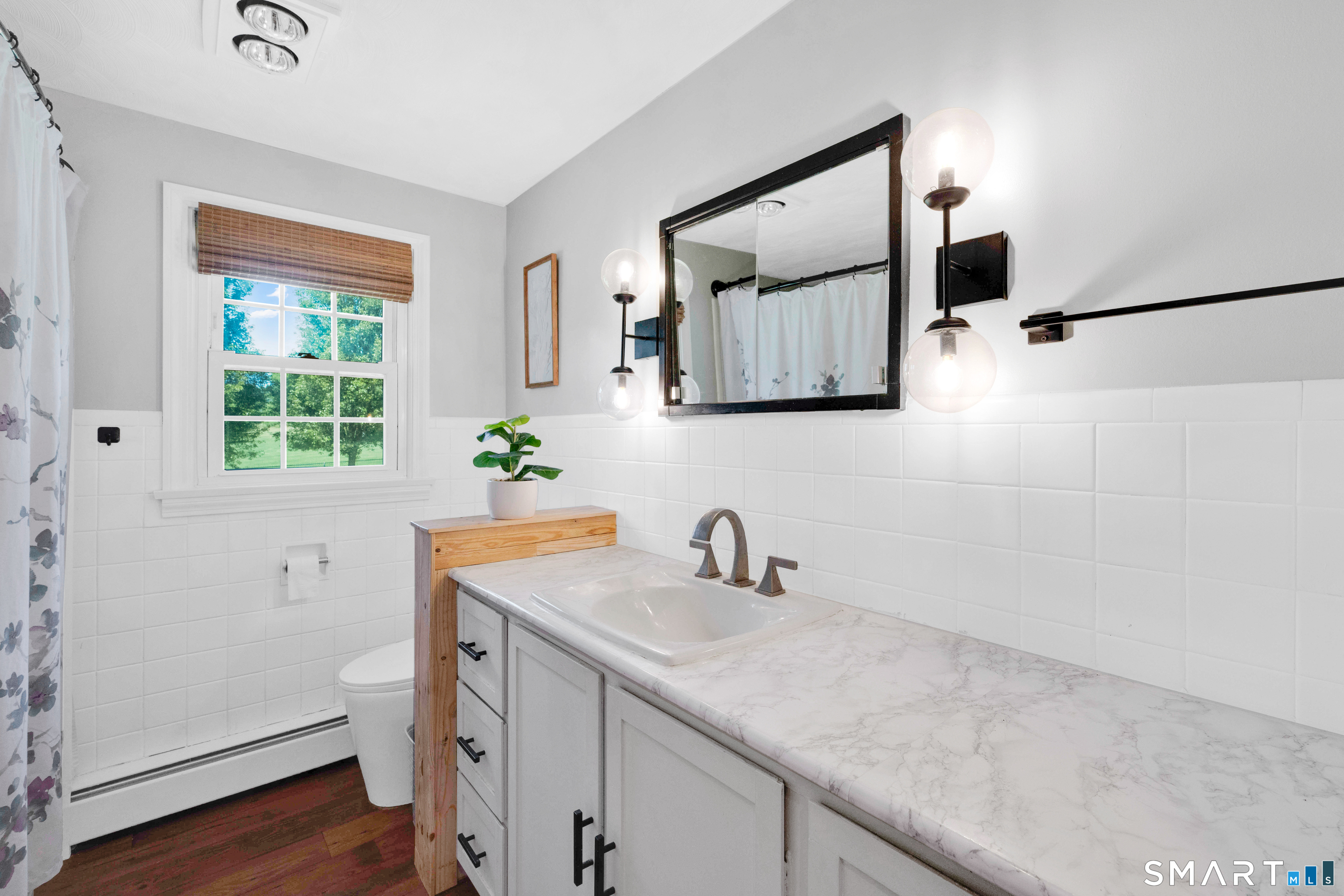 24 Bridge Lane Enfield CT 06082