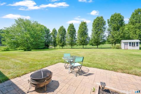 24 Bridge Lane Enfield CT 06082