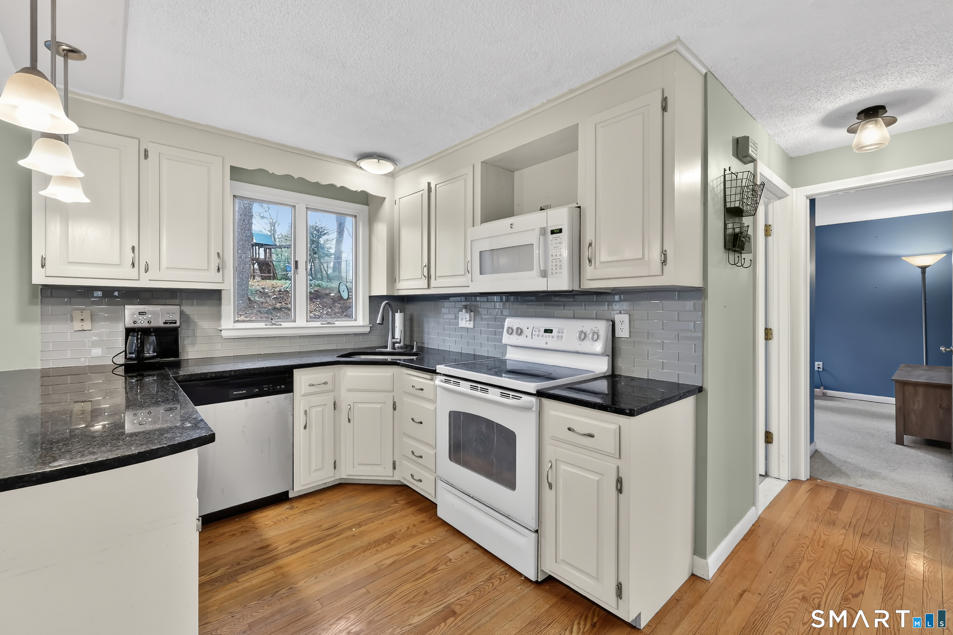 31 Woodduck Farms Road Windsor CT 06095