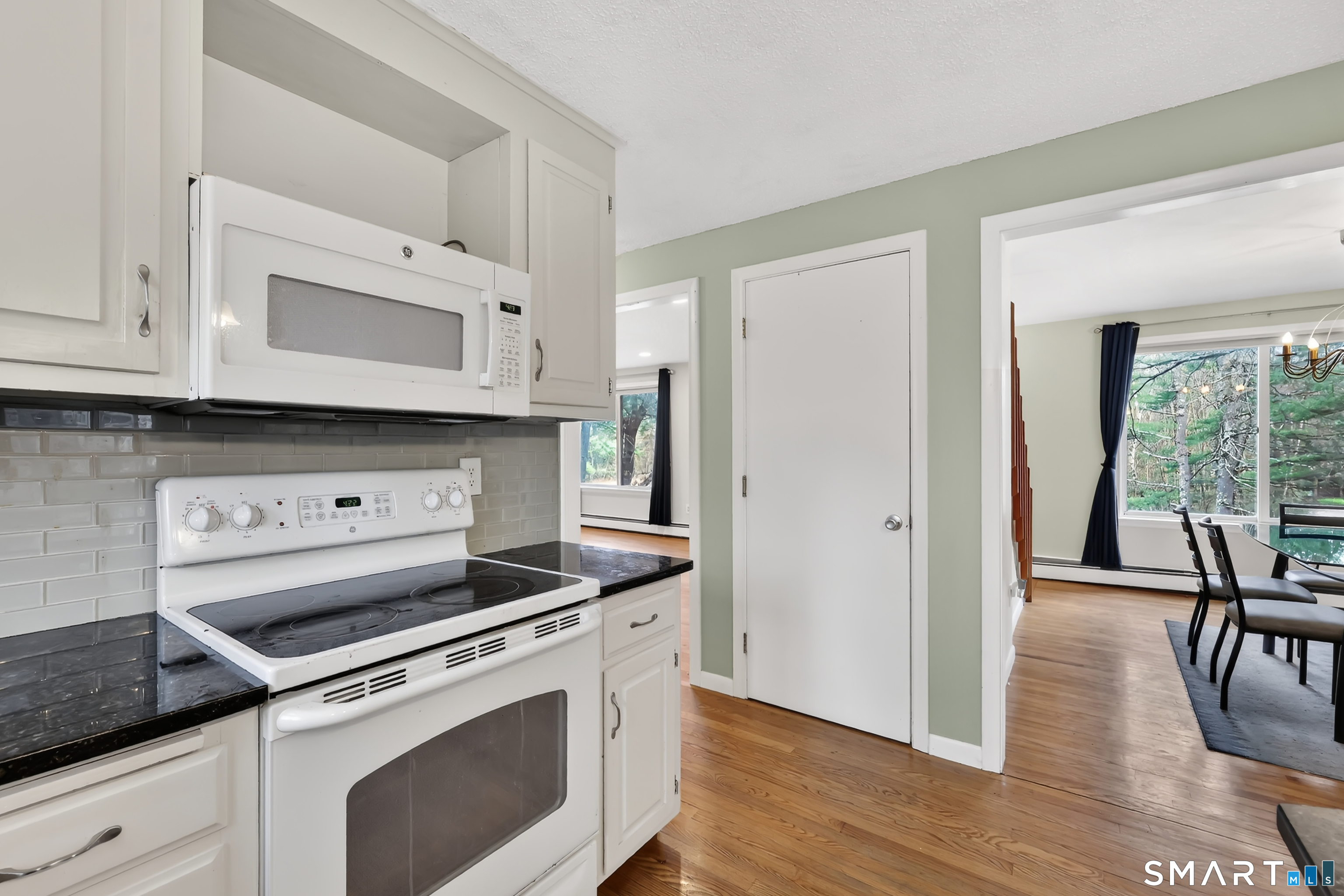 31 Woodduck Farms Road Windsor CT 06095