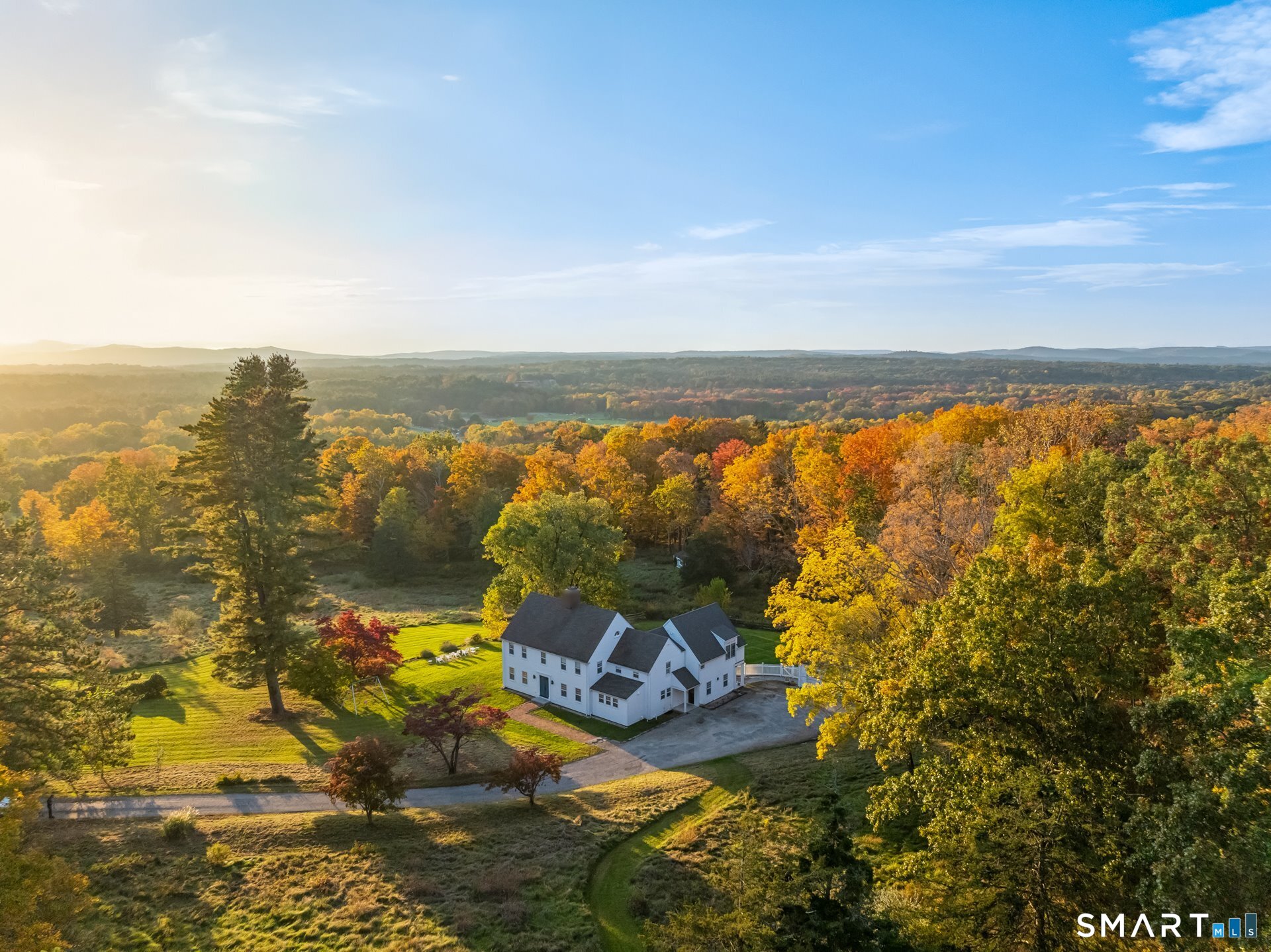 44 Bishop Lane Avon CT 06001