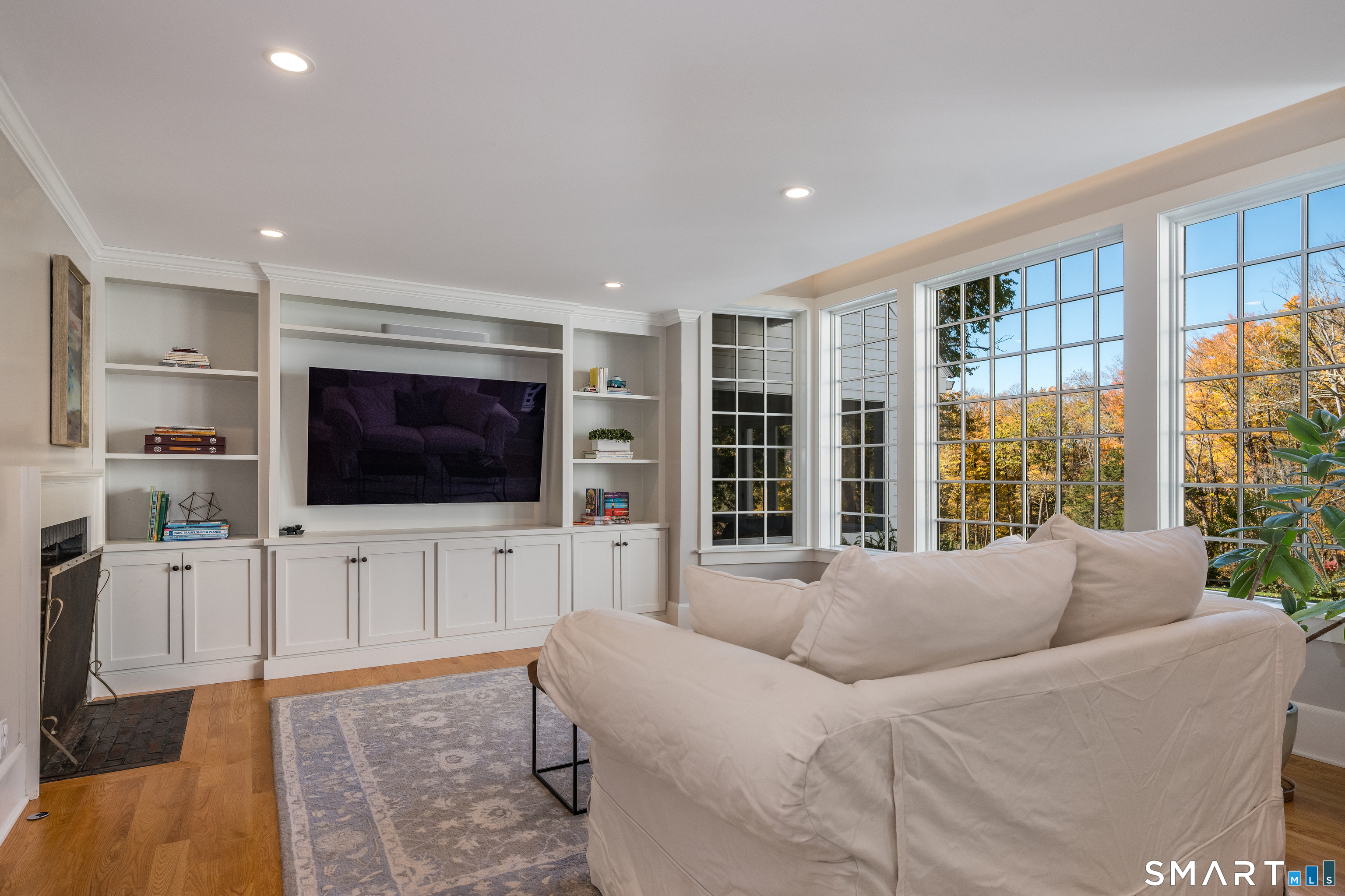 44 Bishop Lane Avon CT 06001