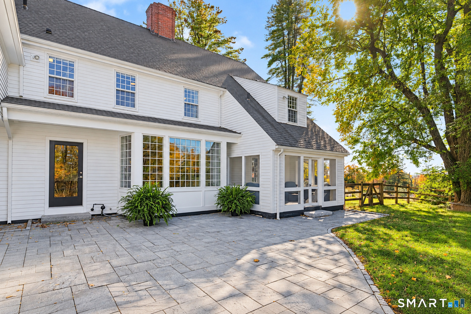 44 Bishop Lane Avon CT 06001