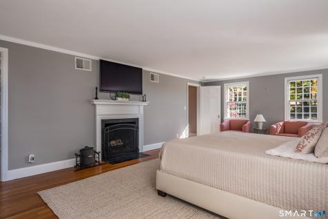 44 Bishop Lane Avon CT 06001