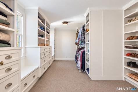 44 Bishop Lane Avon CT 06001