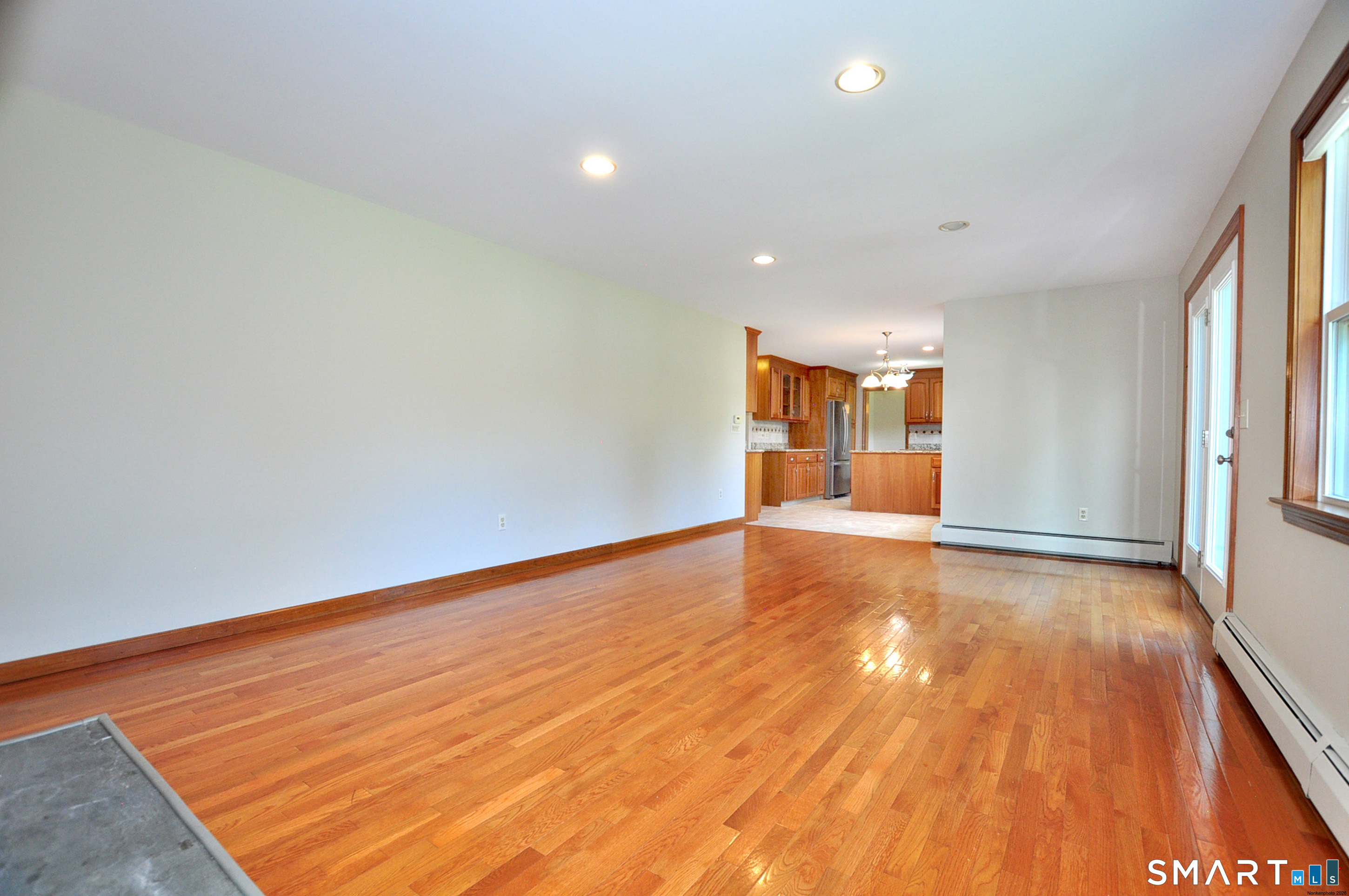 28 Somerset Drive Windsor CT 06095