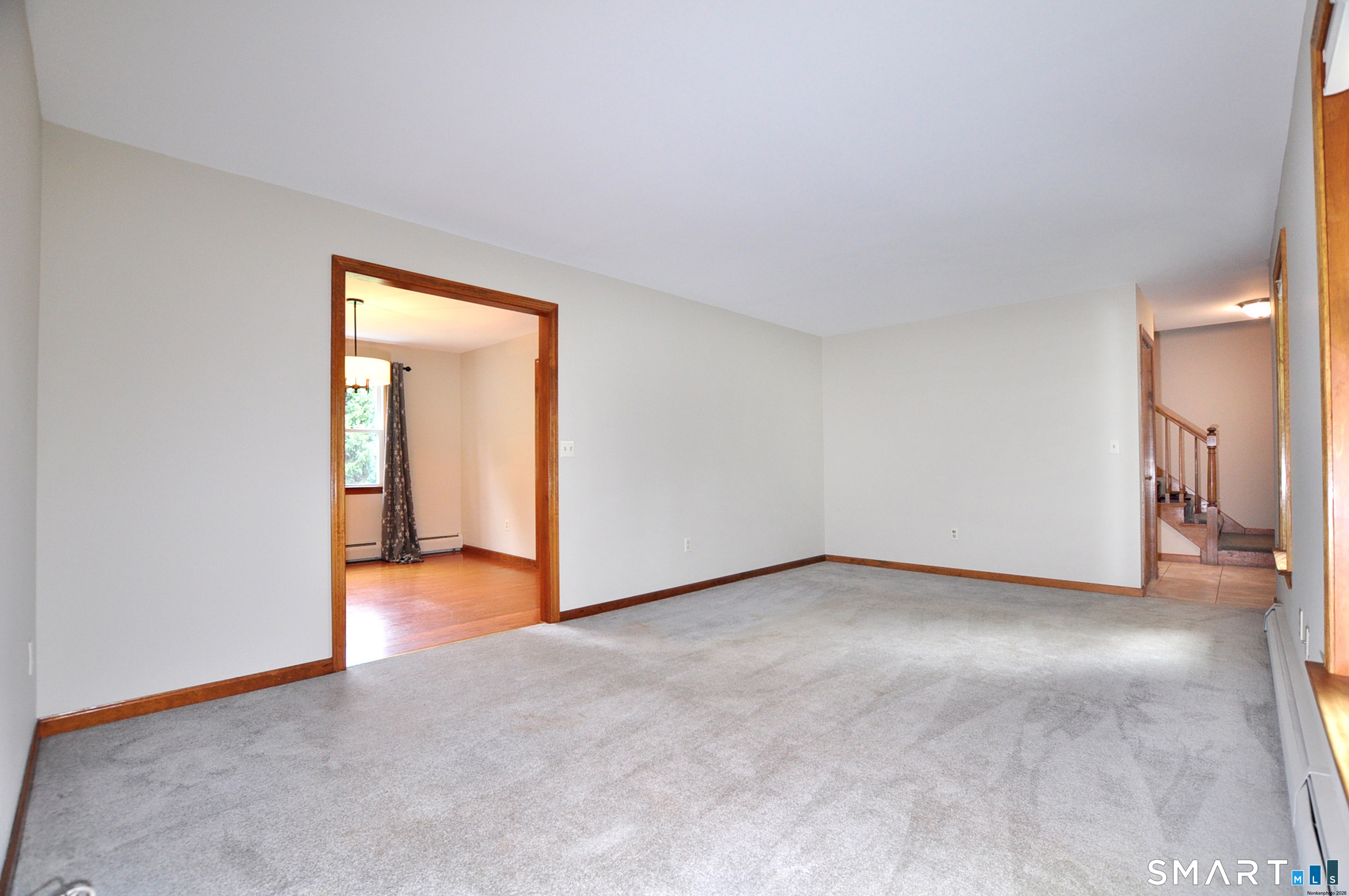 28 Somerset Drive Windsor CT 06095
