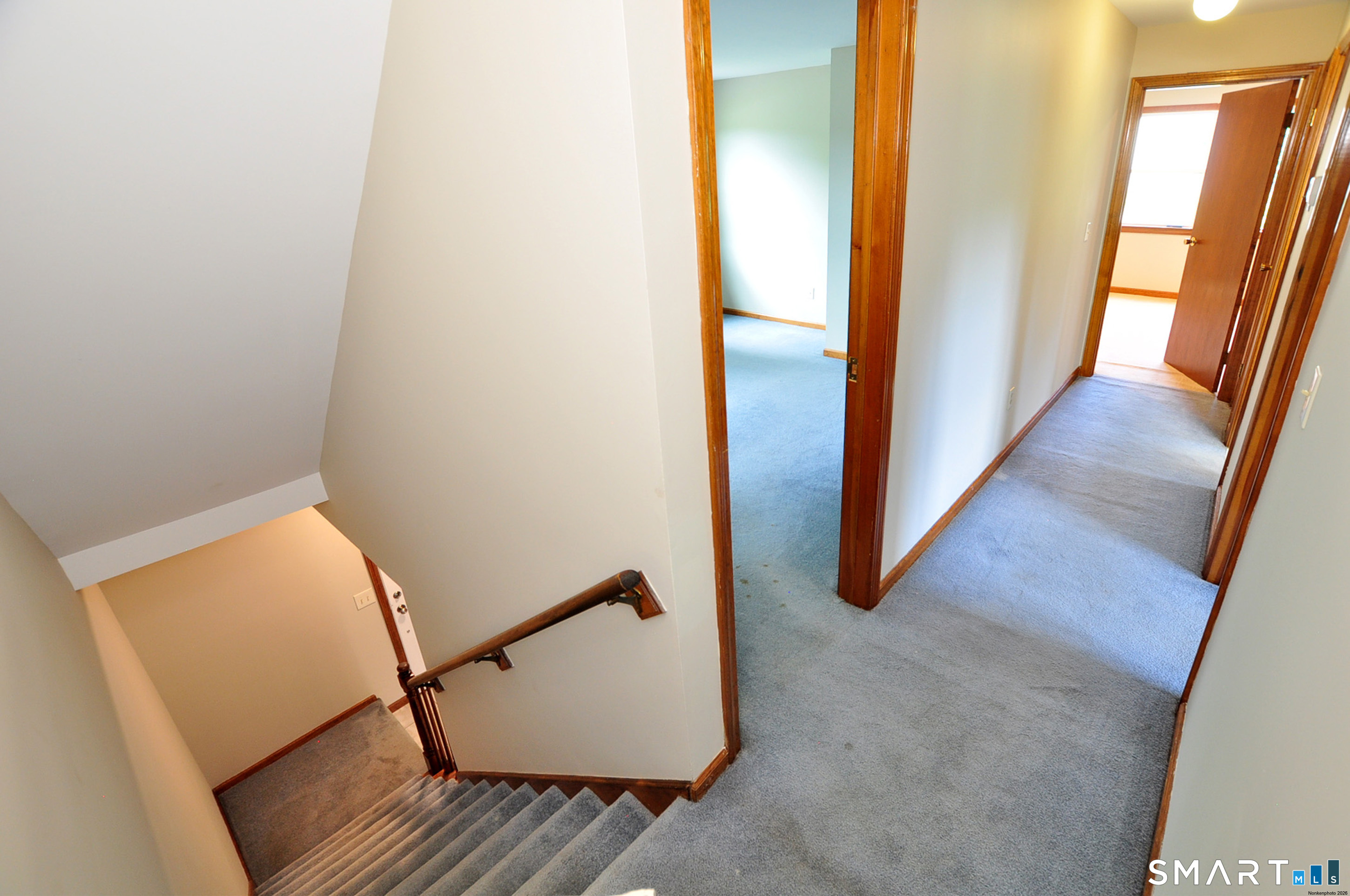 28 Somerset Drive Windsor CT 06095