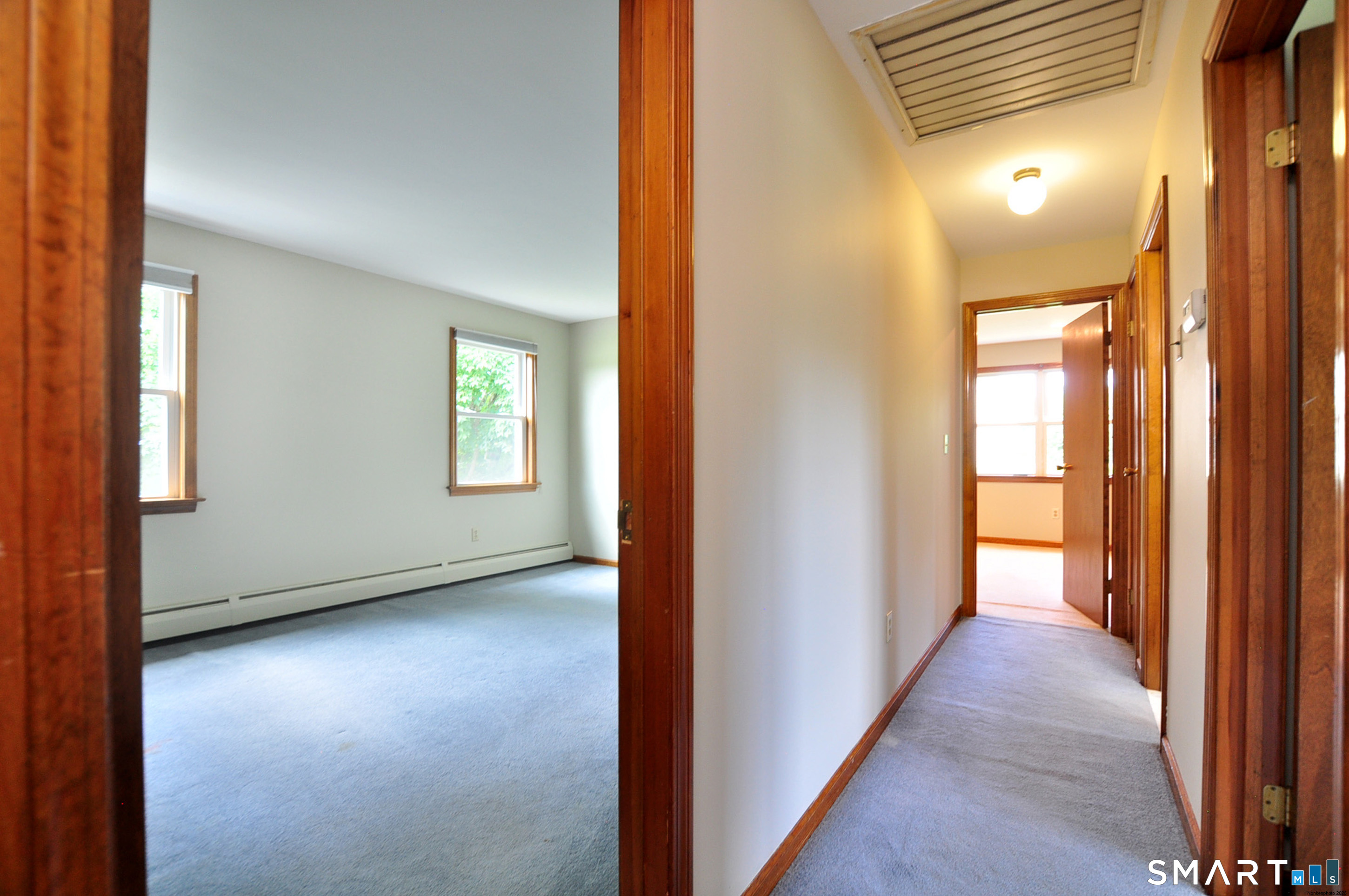 28 Somerset Drive Windsor CT 06095