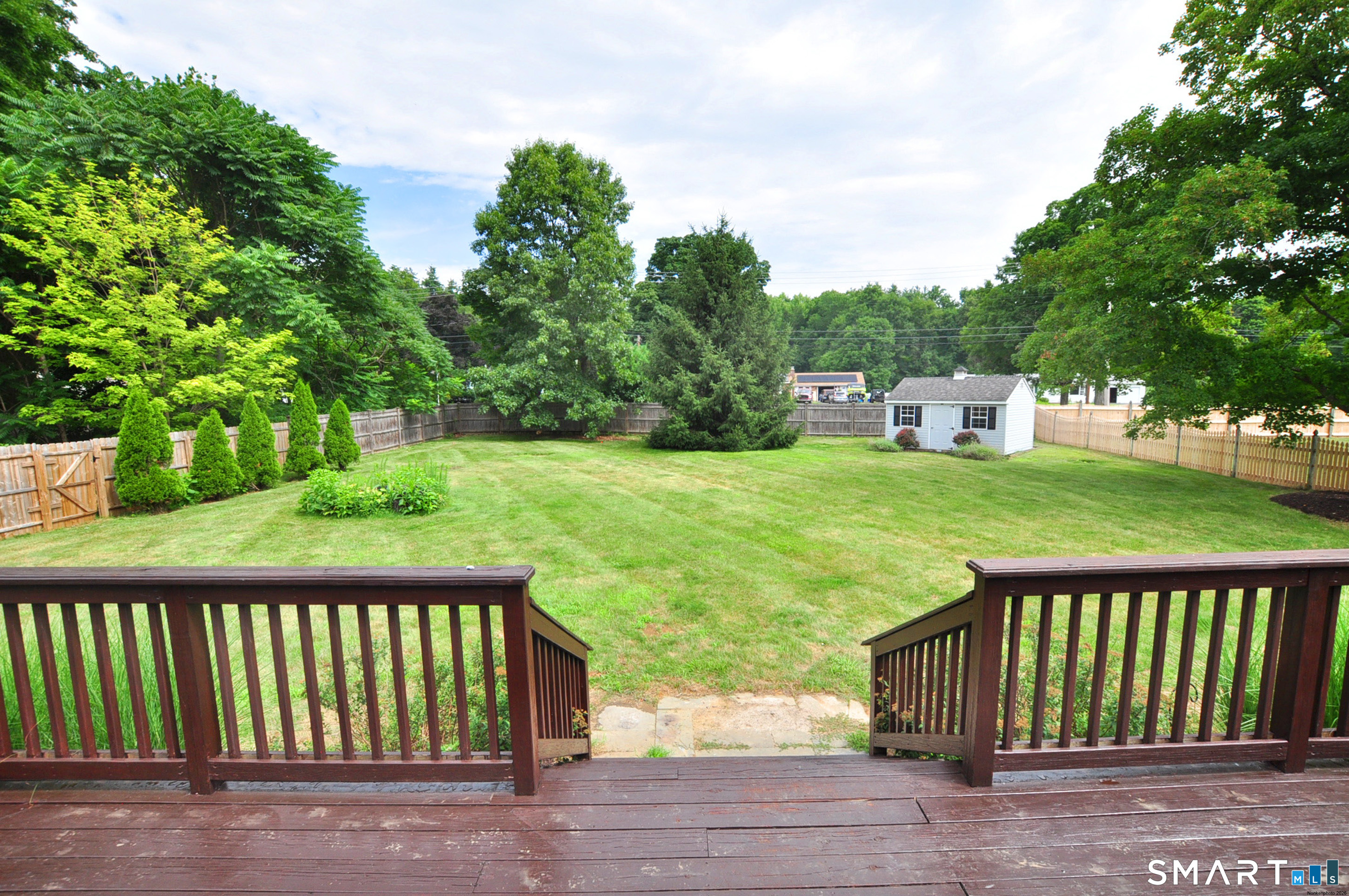 28 Somerset Drive Windsor CT 06095
