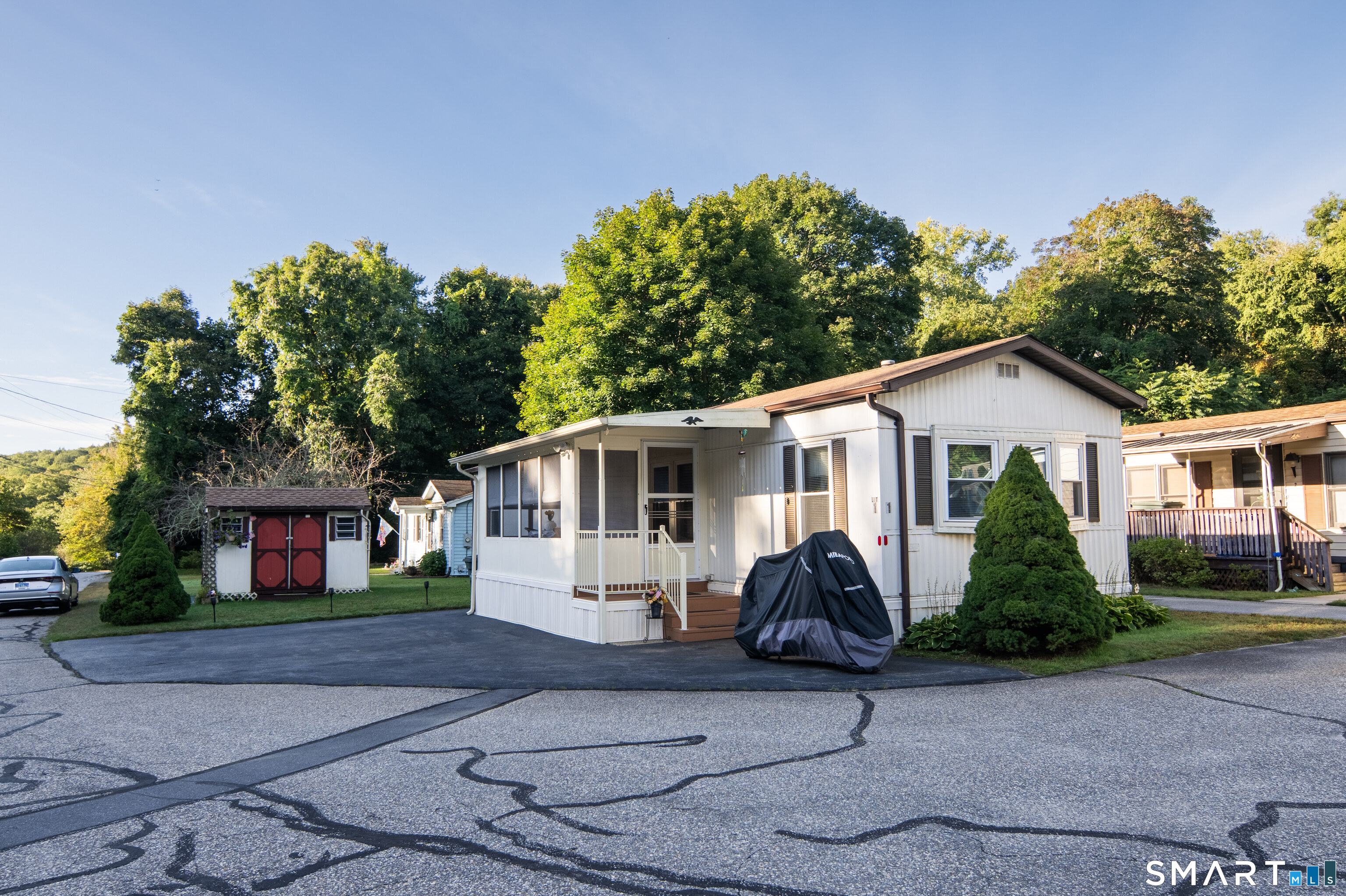 15 Tunnel Hill Court Lisbon CT 06351