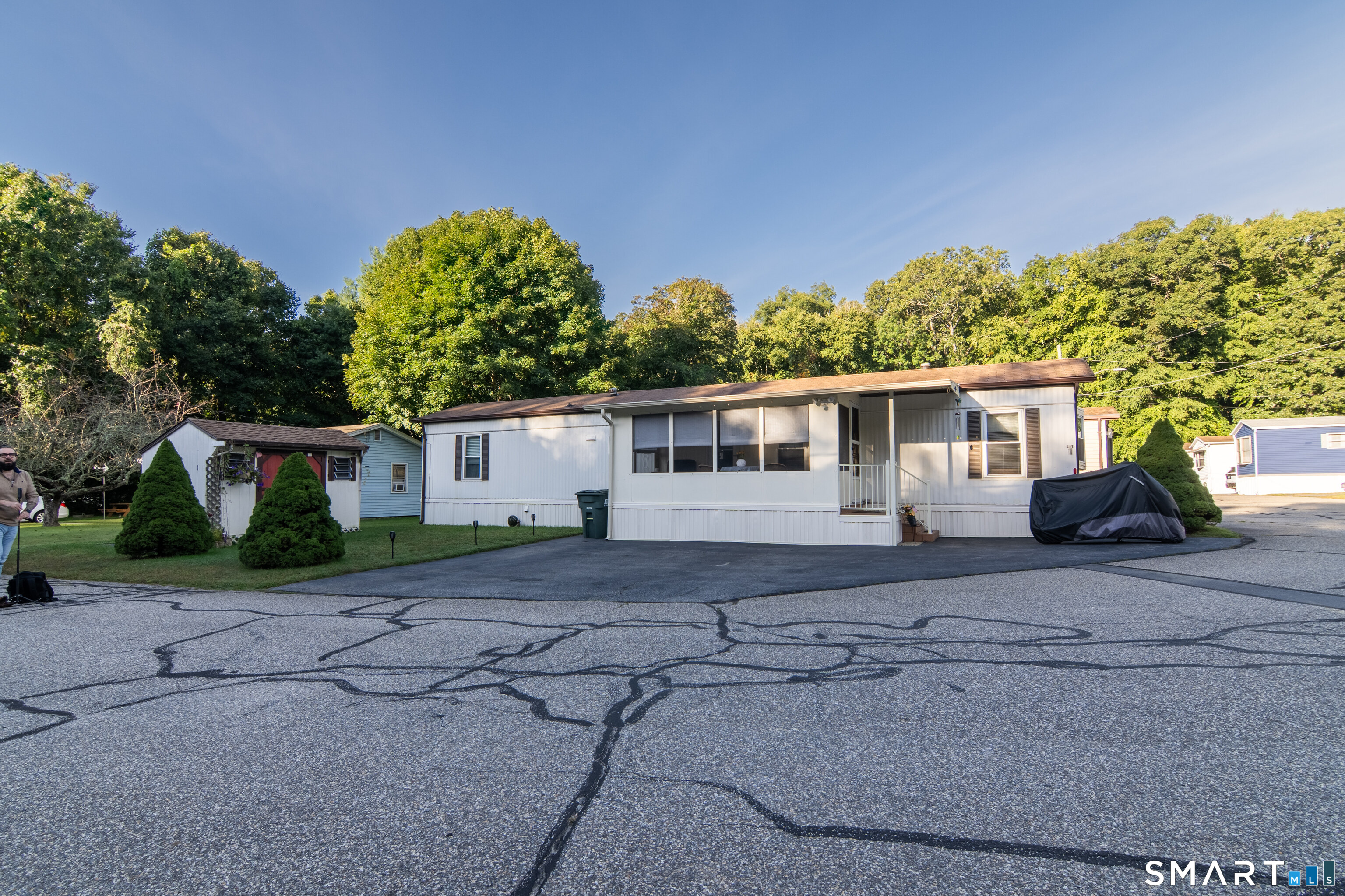 15 Tunnel Hill Court Lisbon CT 06351