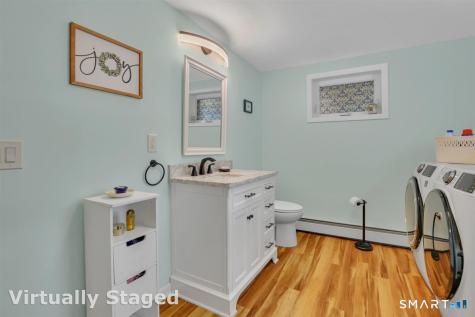 184 Congdon East Street Middletown CT 06457