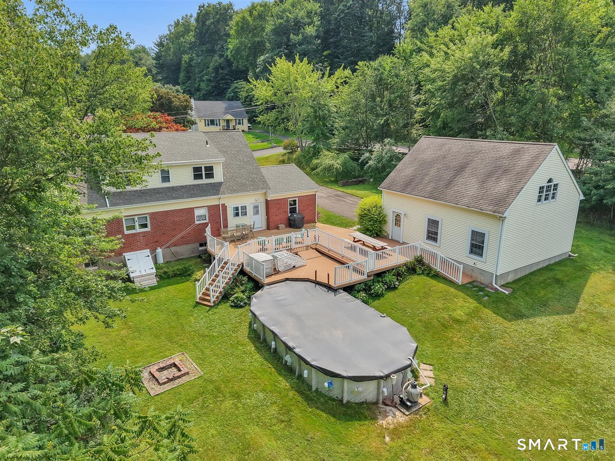 184 Congdon East Street Middletown CT 06457