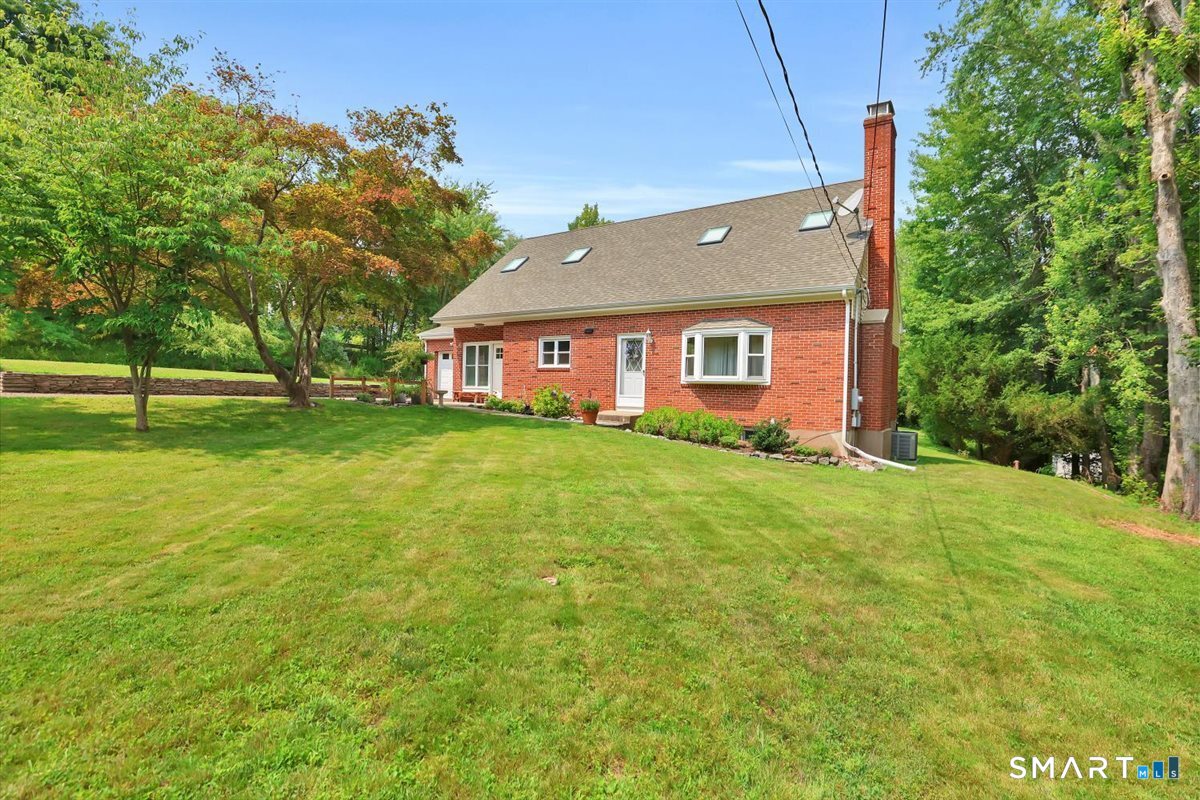 184 Congdon East Street Middletown CT 06457