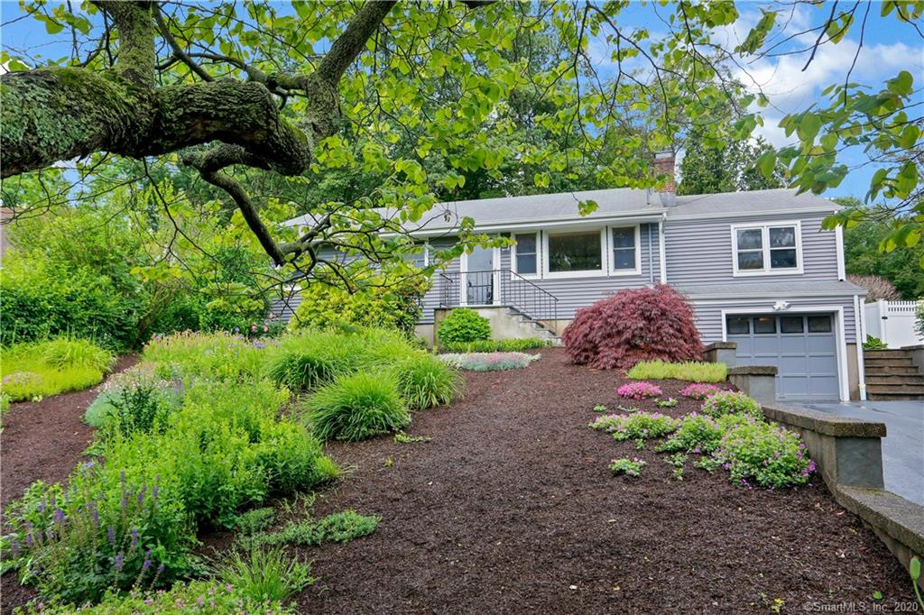 5 Flintlock Road Norwalk CT 06850