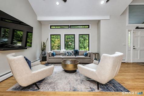 405 Shelton Road Trumbull CT 06611