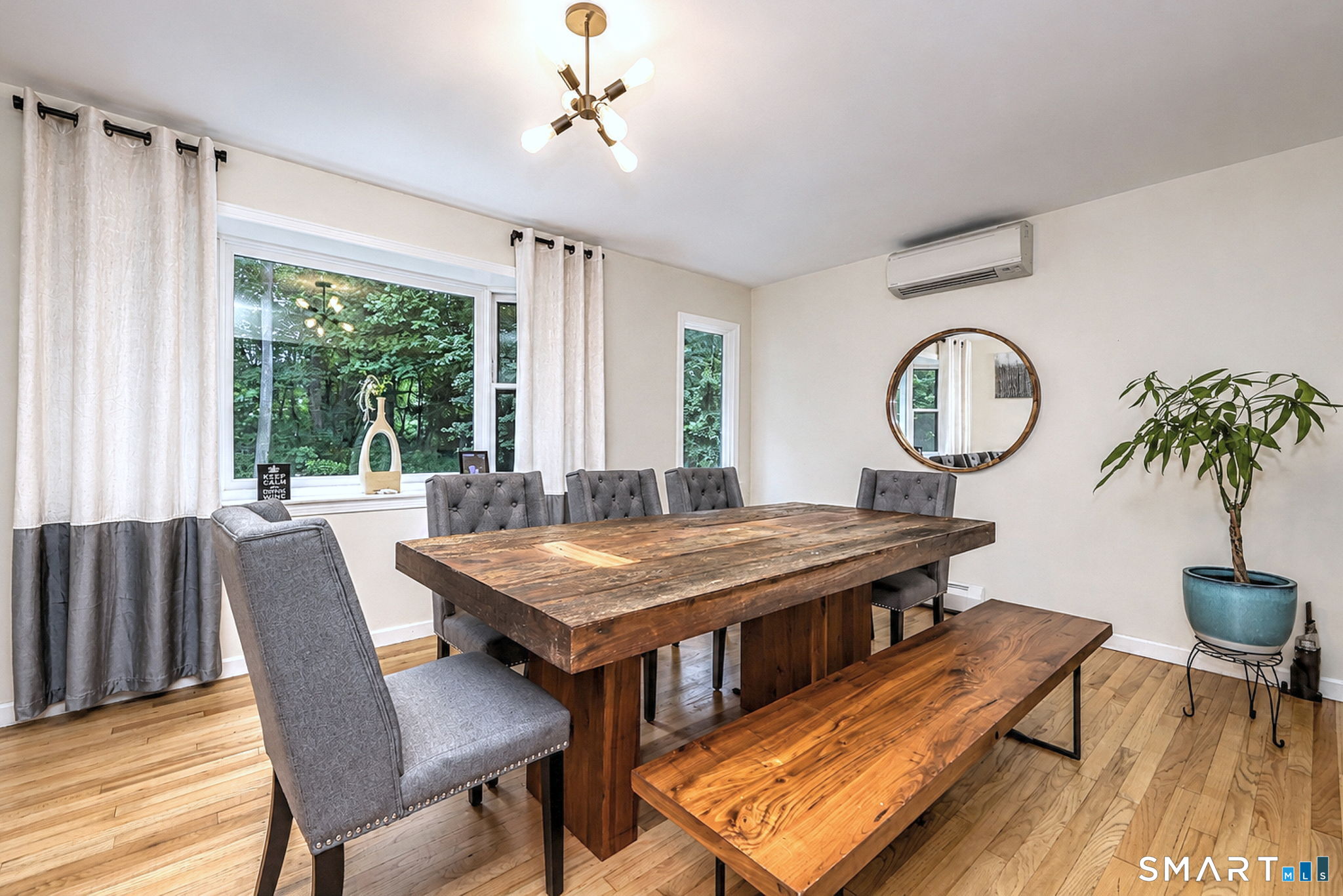 405 Shelton Road Trumbull CT 06611