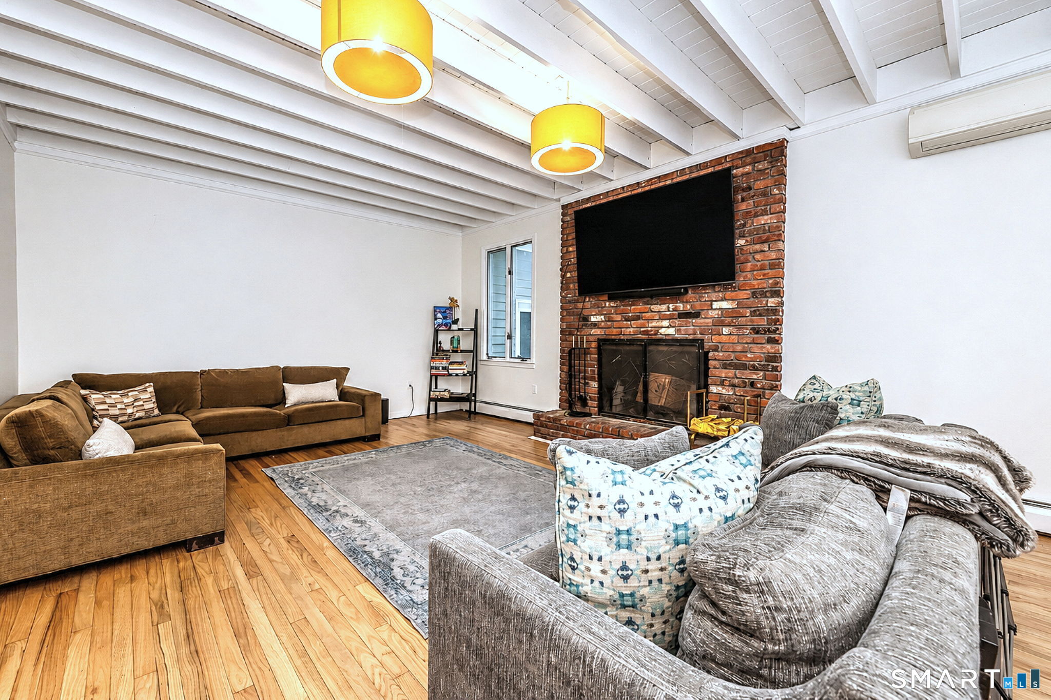 405 Shelton Road Trumbull CT 06611