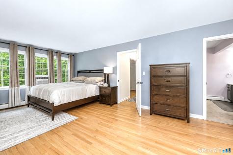 405 Shelton Road Trumbull CT 06611