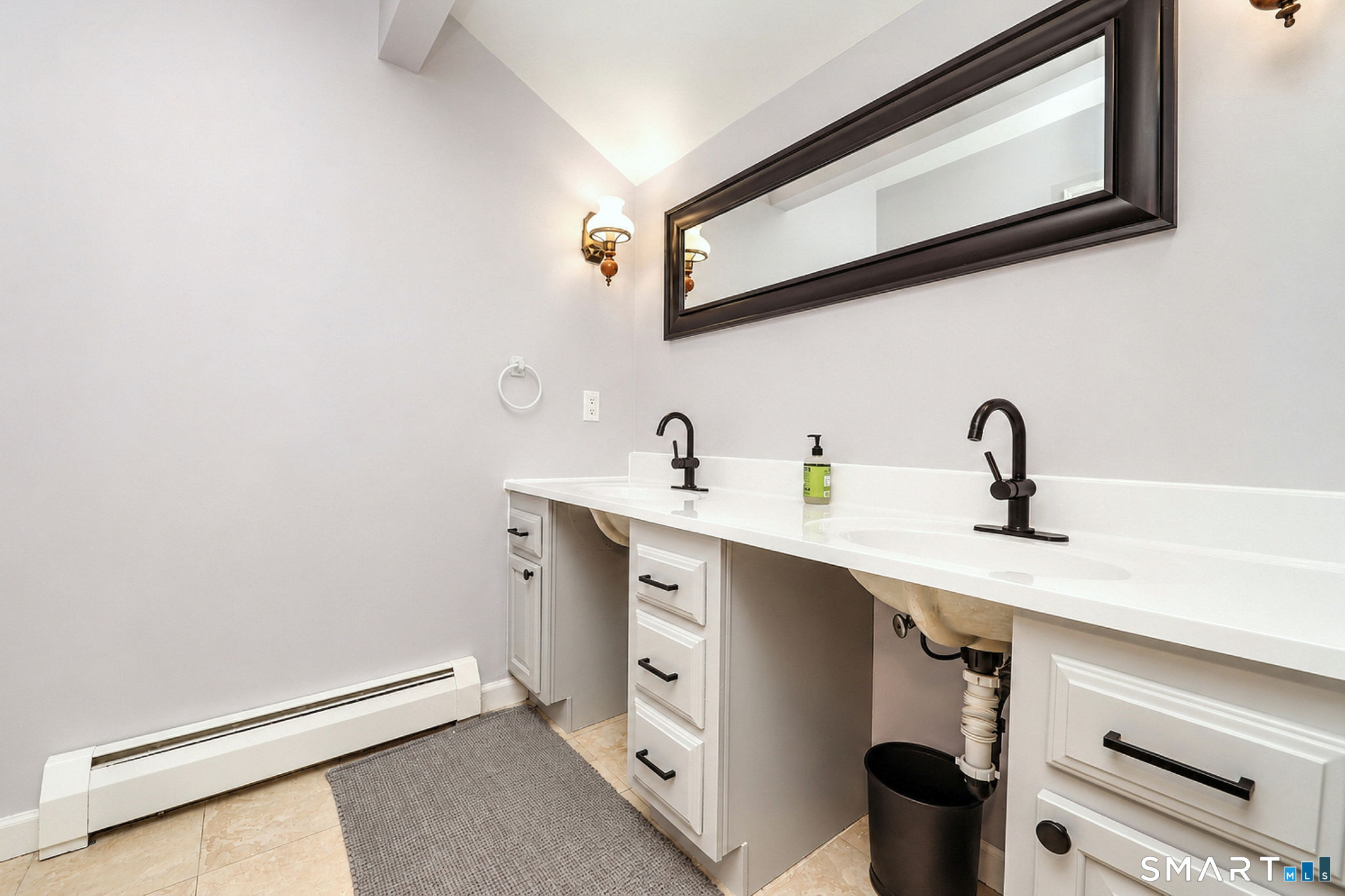 405 Shelton Road Trumbull CT 06611