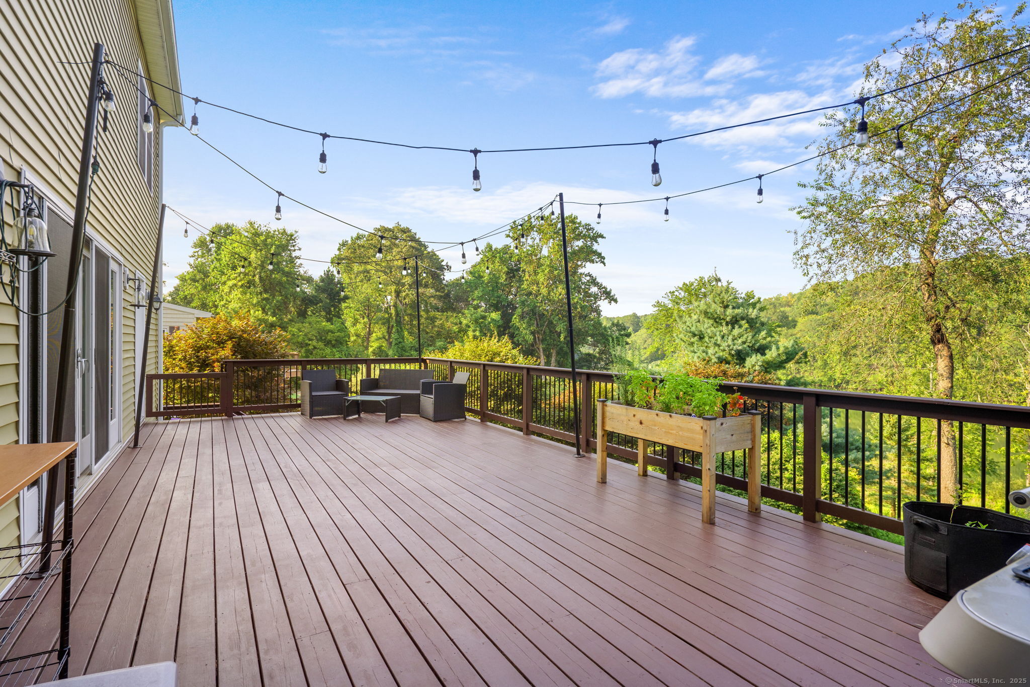 29 Saddle Rock Road Danbury CT 06811