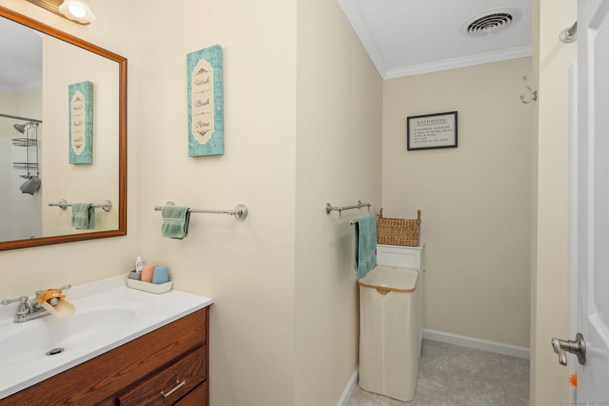 29 Saddle Rock Road Danbury CT 06811