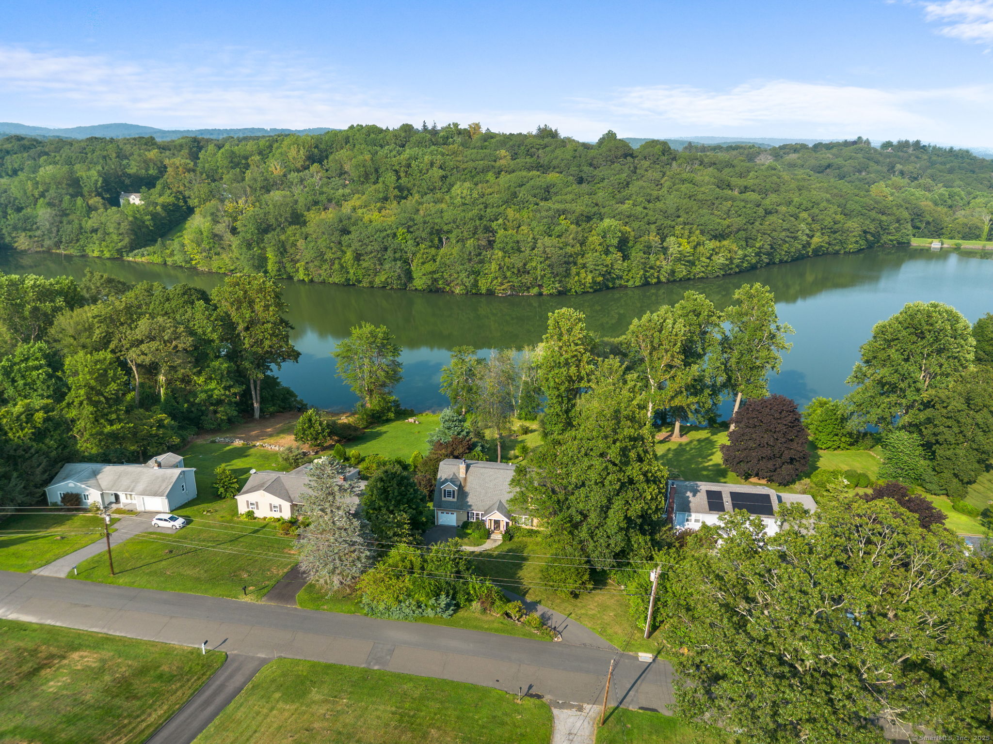 29 Saddle Rock Road Danbury CT 06811