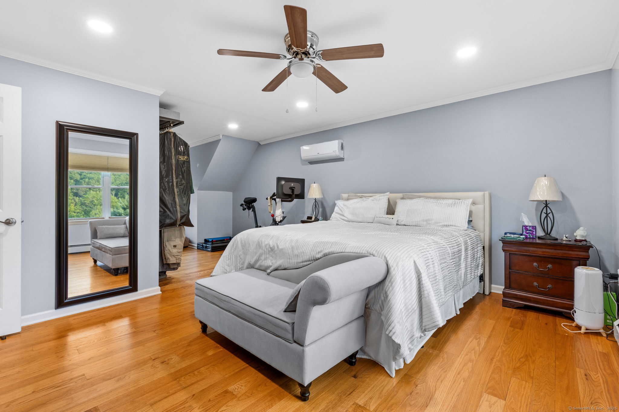 29 Saddle Rock Road Danbury CT 06811