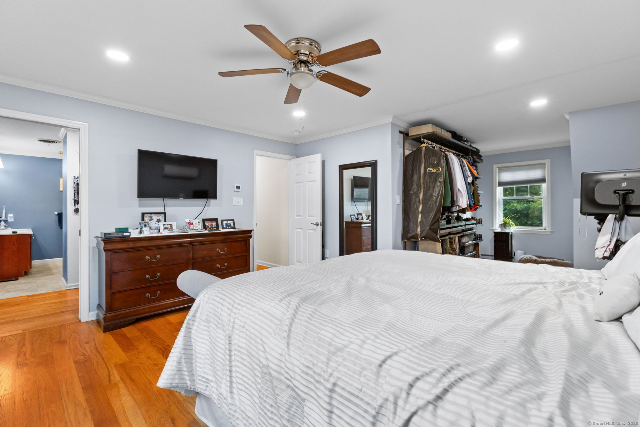 29 Saddle Rock Road Danbury CT 06811